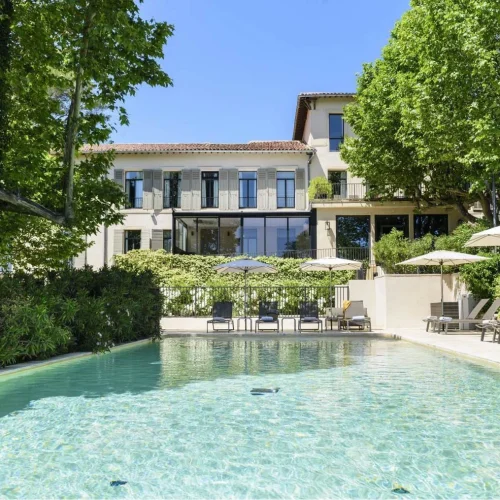 Les Lodges Sainte Victoire Hero - 1245x1014-50