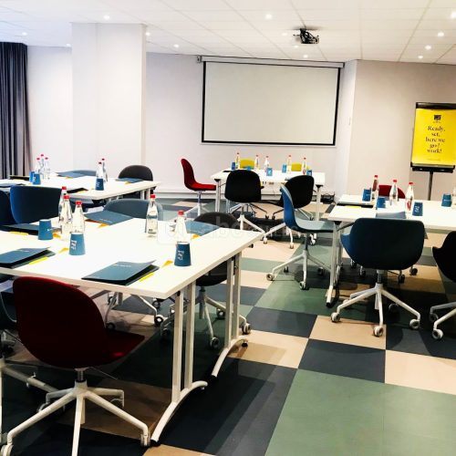 golden-tulip-aix-en-provence